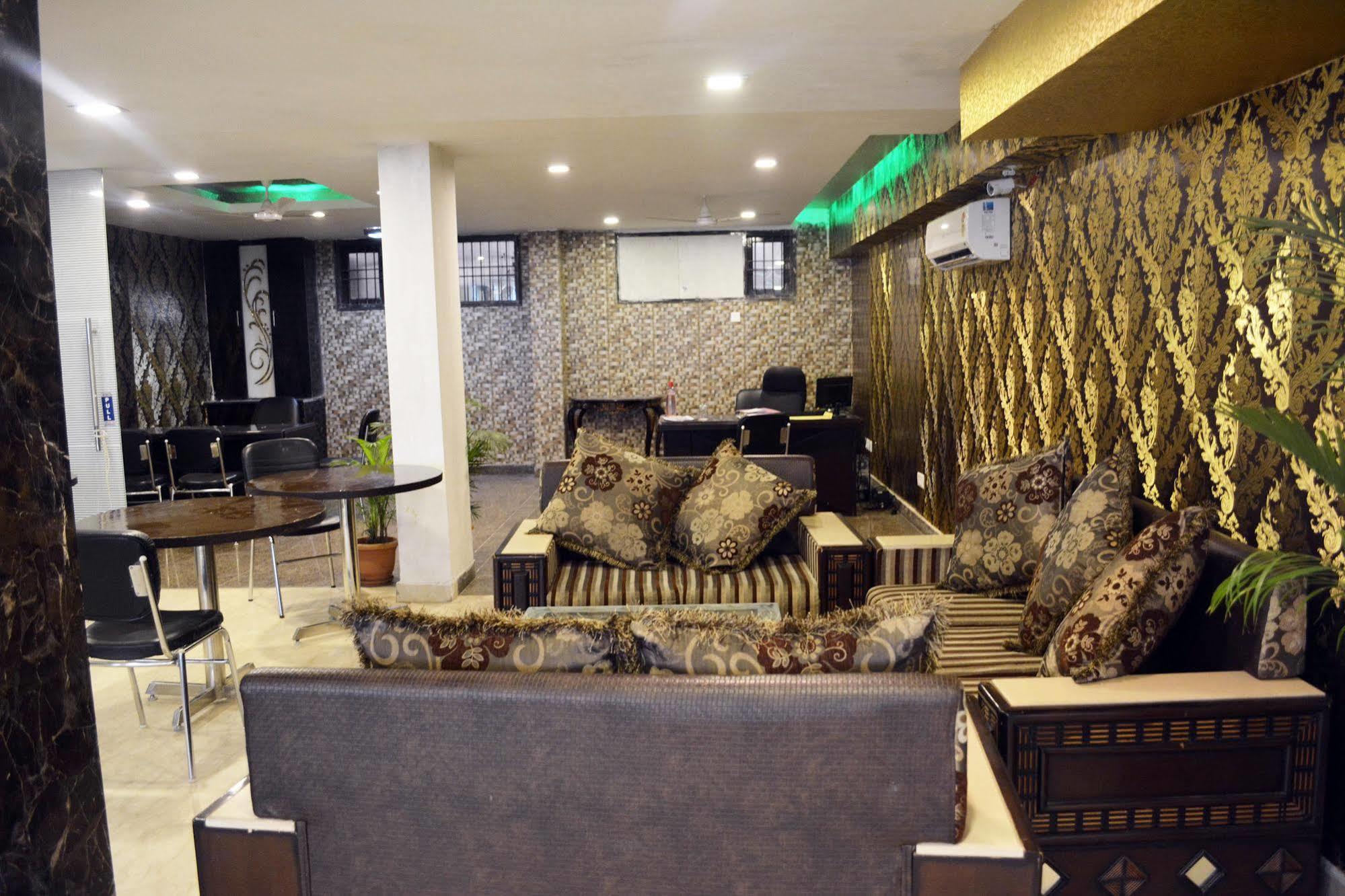 ניו דלהי Fabexpress Lotus Palace מראה חיצוני תמונה