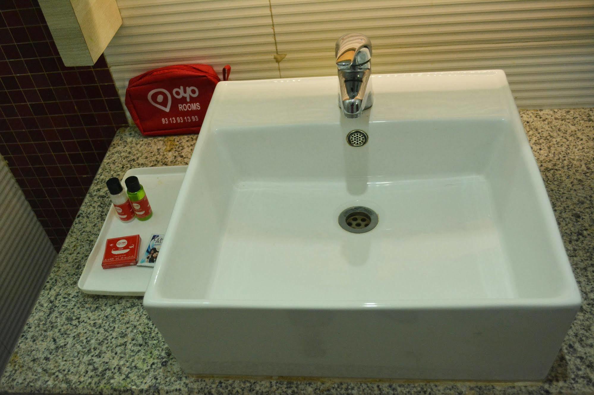 ניו דלהי Fabexpress Lotus Palace מראה חיצוני תמונה