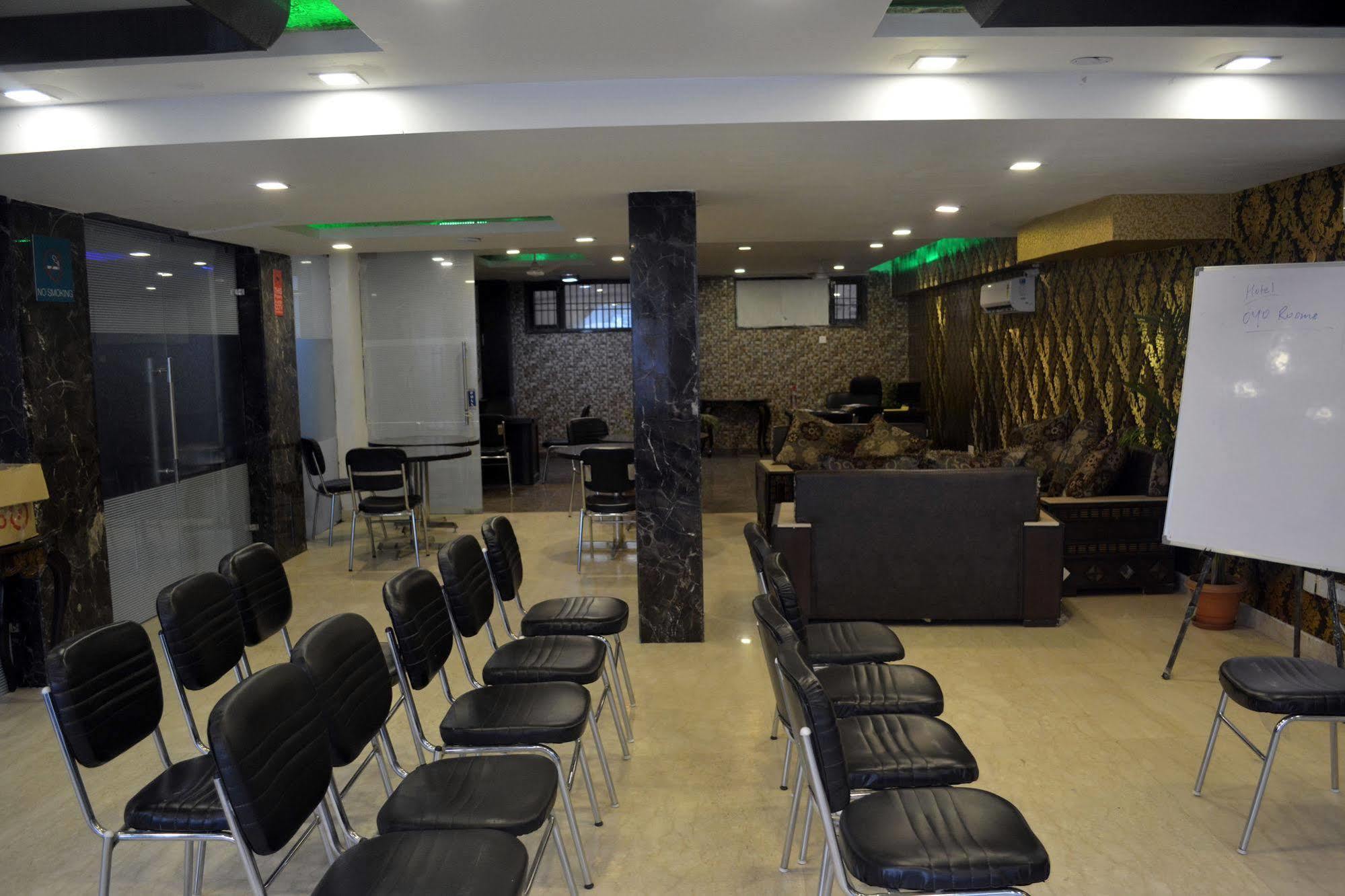 ניו דלהי Fabexpress Lotus Palace מראה חיצוני תמונה